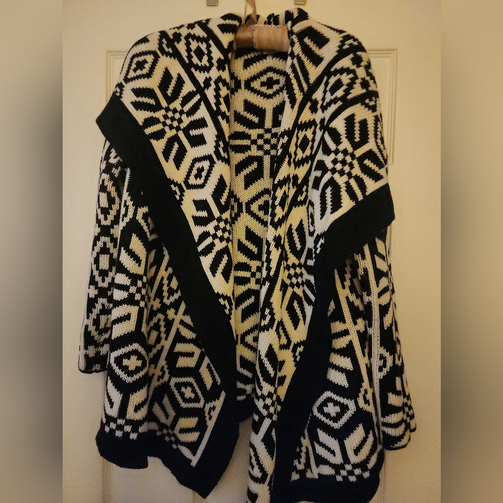 Old Navy Boho Geometric Cardigan